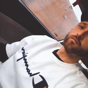 Meet your Posher, Devon